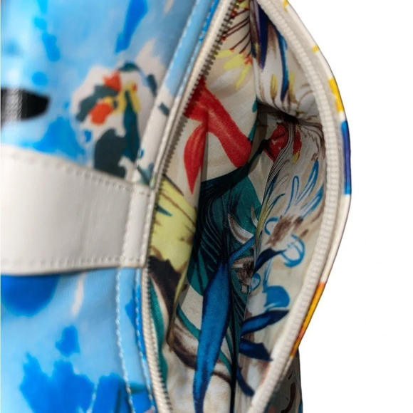 NWT Sharif 1827 UNIQUE Watercolor Floral Crossbody - Picture 11 of 13